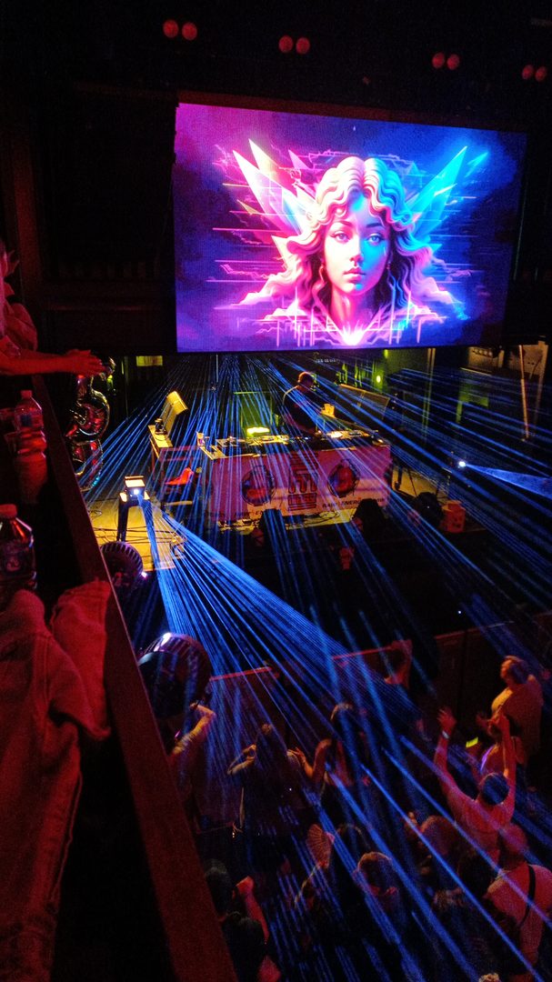 PHOTO COMP WINNERS: 30 YEARS OF SYSTEM 6
